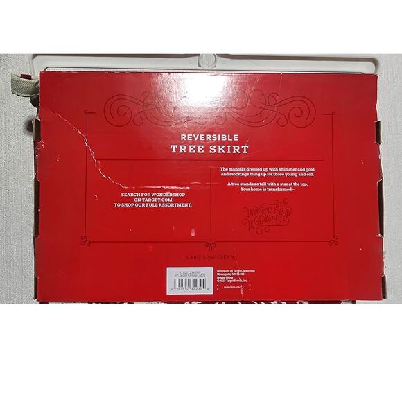 wondershop reversible tree skirt  42''-54'' tree diameter - Picture 7 of 7